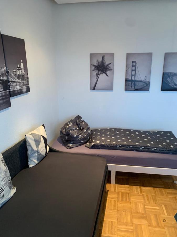 Mainpark Apartment 4 Schlafzimmer Bis Zu 10 Personen Direkt Ueber Aschaffapartment Bei Aschaffenburg Mainaschaff 外观 照片