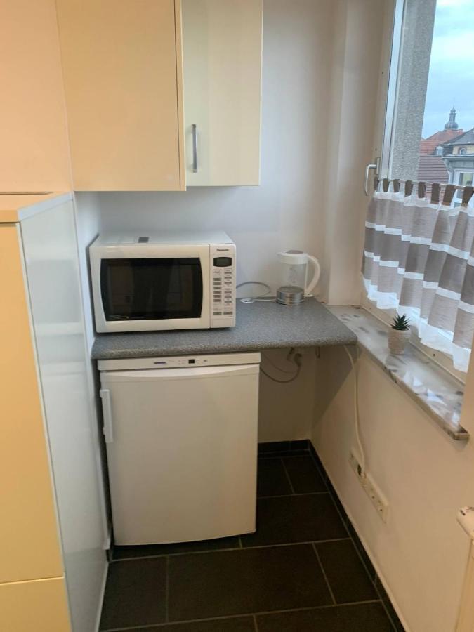 Mainpark Apartment 4 Schlafzimmer Bis Zu 10 Personen Direkt Ueber Aschaffapartment Bei Aschaffenburg Mainaschaff 外观 照片